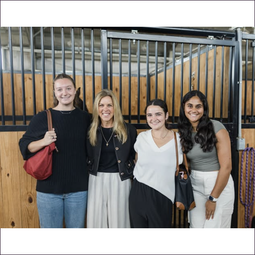 ቀዳማዊት እመቤት <span translate=